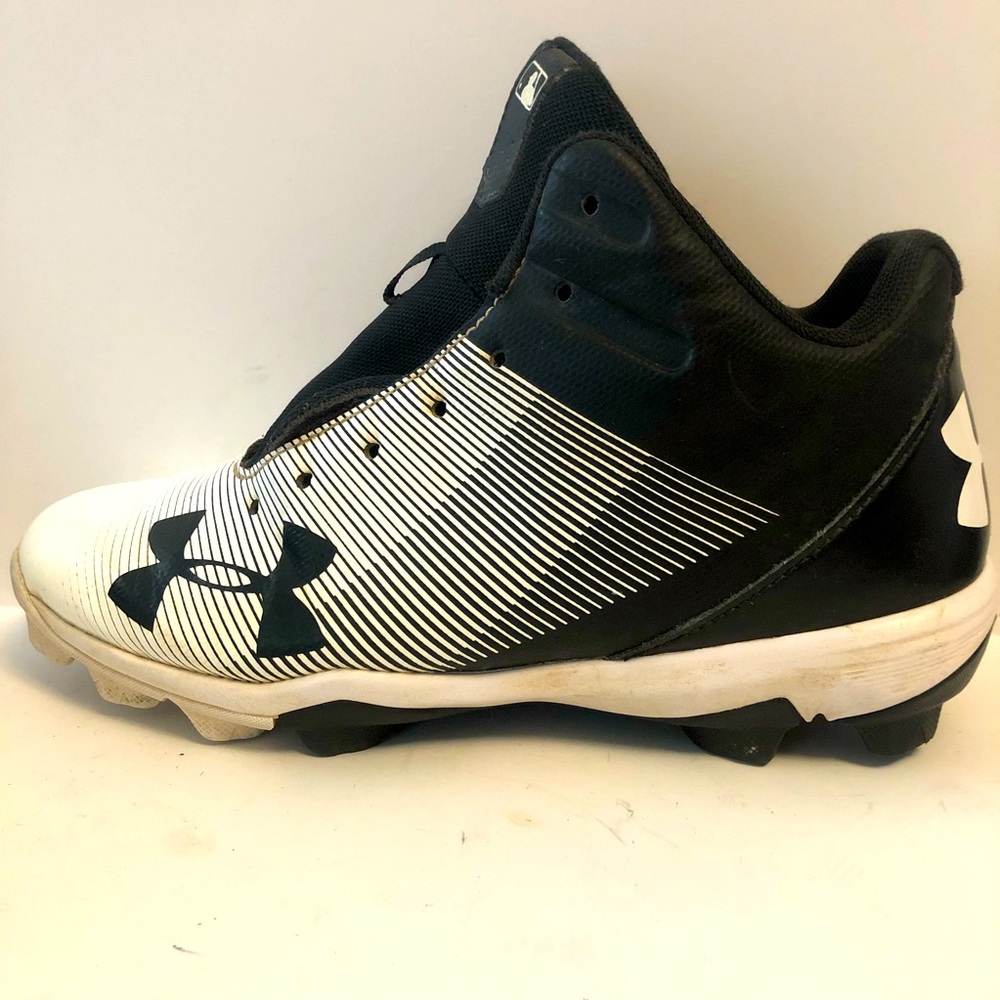 Under Armour Baseball Cleats